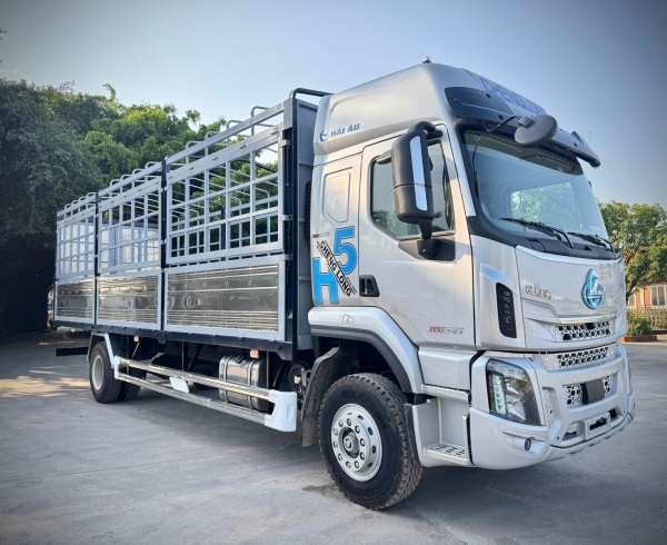 Xe Tải Chenglong H5 8 Tấn 240hp 245hp