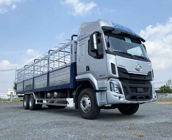 Xe Tải Chenglong 3 Chân Thùng 9m9