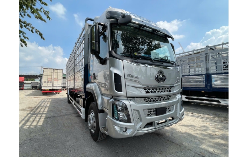 Xe Tải Chenglong H5 8 Tấn 240hp 245hp