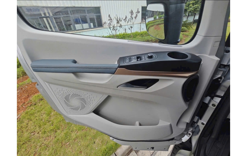 Chenglong 3 Chân H5V 310 Hp (Cấu hình mới)