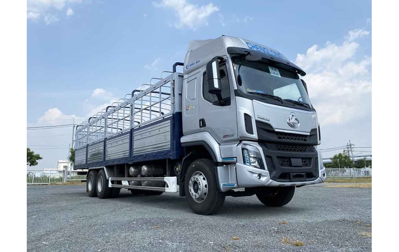 Xe Tải Chenglong 3 Chân Thùng 9m9