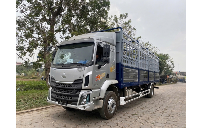 Xe Tải Chenglong 8 Tấn 4 Máy Chiều Cao 2m515